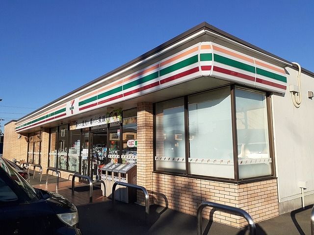 コンビニ　セブンイレブン浜松篠ケ瀬南店（コンビニ）まで394m