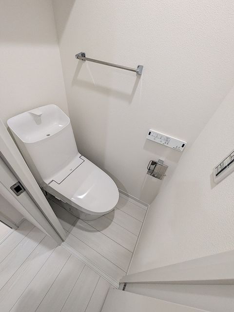 ティーグル赤羽のトイレ写真