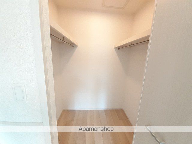 ローレル IIIの内装写真