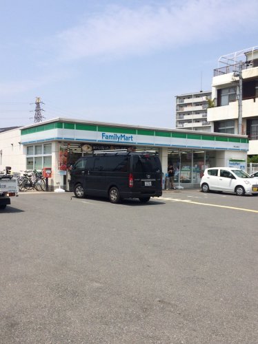 コンビニ　ファミリーマート 門真上野口町店（コンビニ）まで648m