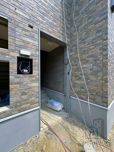 エントランス　外観（建設中）