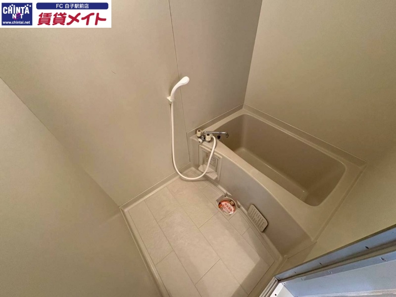 バス・シャワールーム　同物件別室画像