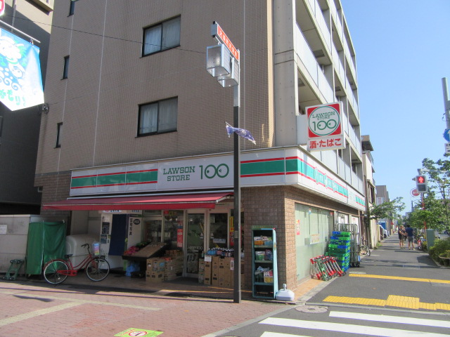 コンビニ　ローソンストア１００大森西店（コンビニ）まで73m