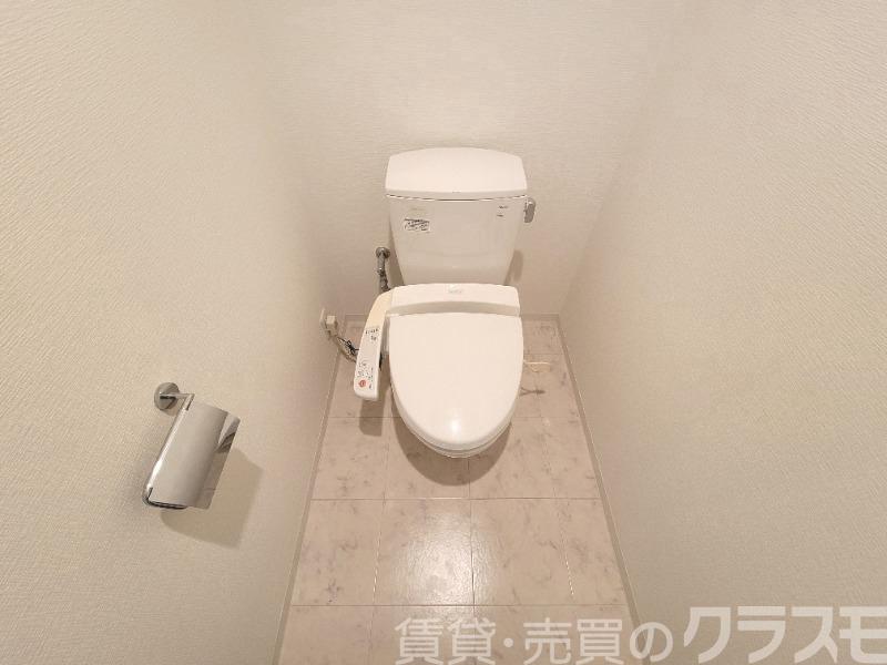 R’z Village N棟のトイレ写真