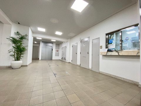 ロビー