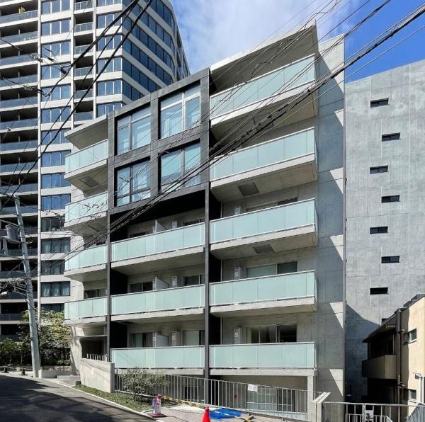 建物外観　ラドゥセール富ヶ谷外観