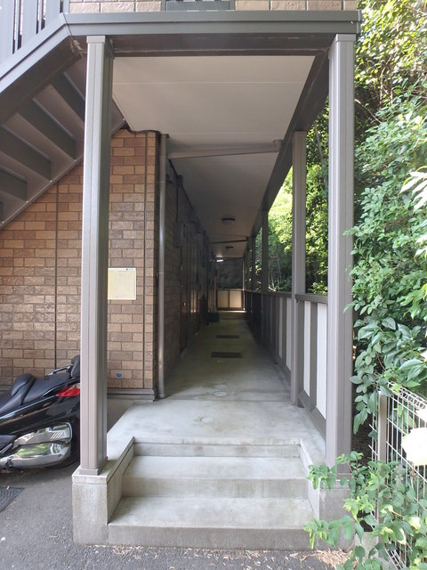 エントランス　建物入り口