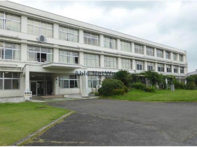 中学校　本巣市立糸貫中学校（中学校）まで2427m