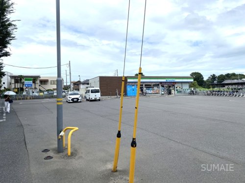 コンビニ　ファミリーマート さいたま大和田町二丁目店（コンビニ）まで395m