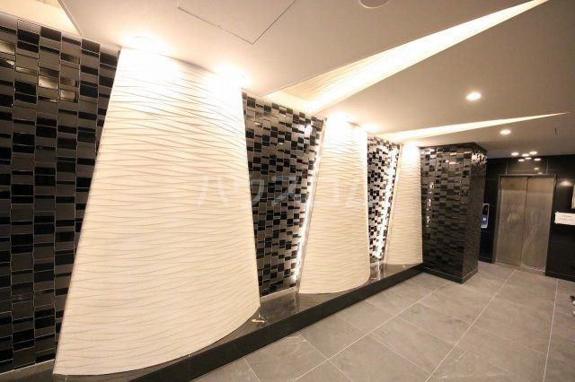 ＪＲ中央本線 鶴舞駅 徒歩6分 13階建 築6年の外観写真