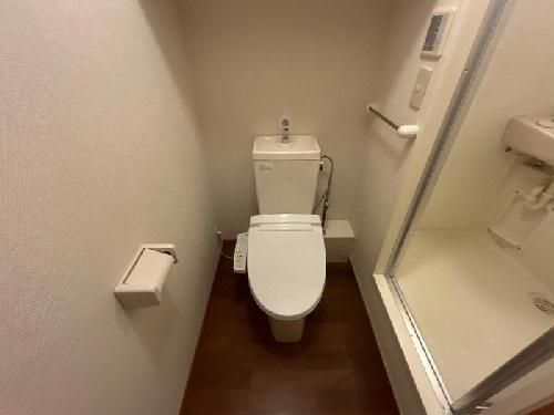 レオパレスクレールのトイレ写真
