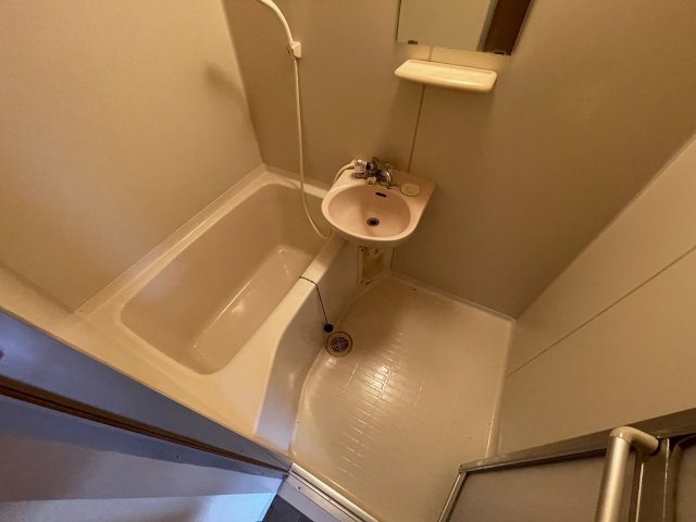 バス・シャワールーム　日々の暮らしに欠かせないお風呂です