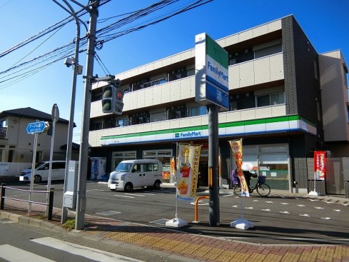 コンビニ　ファミリーマート 菅野一丁目店（コンビニ）まで443m