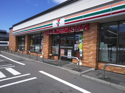 コンビニ　セブンイレブン札幌北12条東店（コンビニ）まで274m