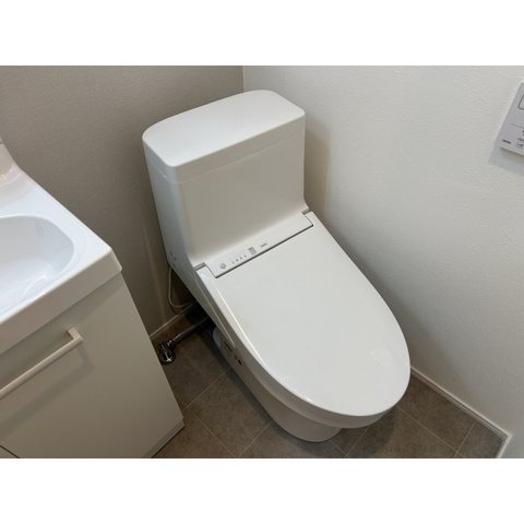 ＪＲ八高線 東福生駅 徒歩15分 3階建 築2年のトイレ写真