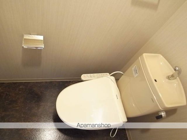 京成本線 東中山駅 徒歩1分 3階建 築13年のトイレ写真