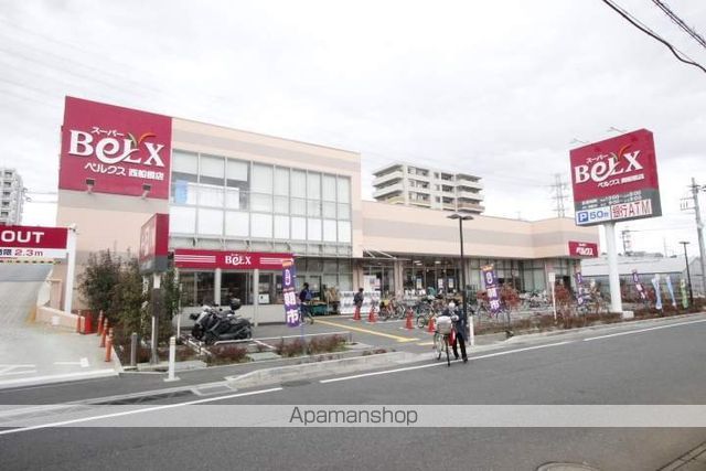 京成本線 東中山駅 徒歩1分 3階建 築13年の周辺写真