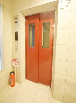 東京メトロ日比谷線 三ノ輪駅 徒歩4分 9階建 築9年の外観写真