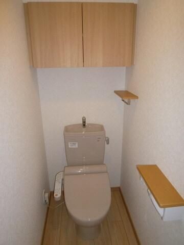 西武池袋線 中村橋駅 徒歩8分 6階建 築15年のトイレ写真