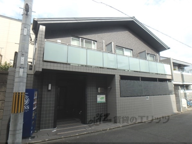 地下鉄烏丸線 北大路駅 徒歩9分 2階建 築18年の外観写真