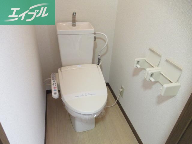 トイレ　シャワー付トイレ