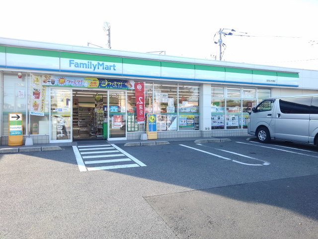 コンビニ　ファミリーマート那珂川片縄店（コンビニ）まで160m