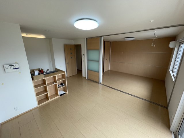ＪＲ宇都宮線 古河駅 徒歩26分 2階建 築13年の居間写真