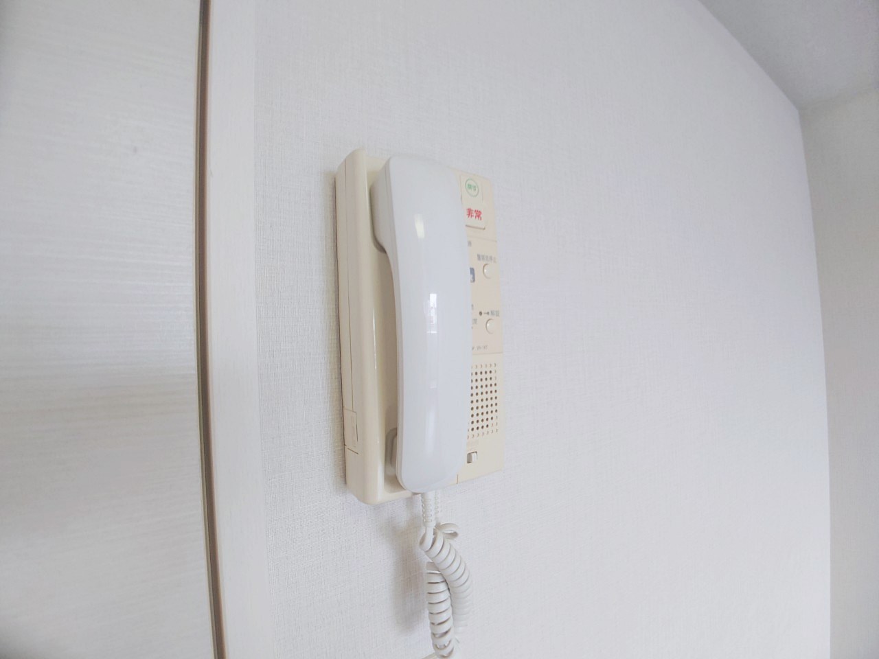 セキュリティ　※この写真は同物件の同型タイプの別のお部屋のお写真です。現状