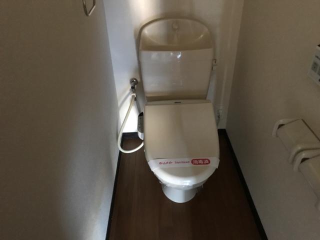 トイレ　シャワー付トイレ