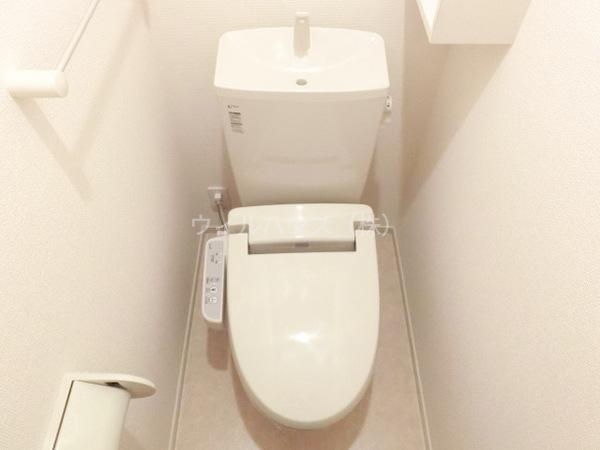 トイレ　ウォシュレット！