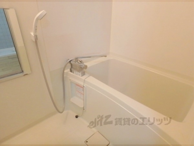 メゾン・マリゼッタ1の風呂写真