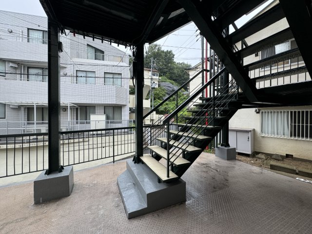 一王山マンションの外観写真