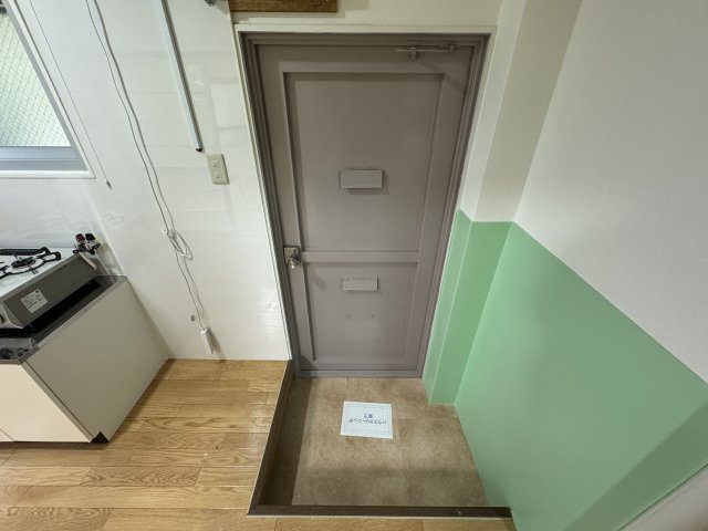 一王山マンションの玄関写真