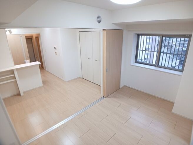 居室・リビング　同じシリーズの物件（現在建設中のため、現状を優先します）