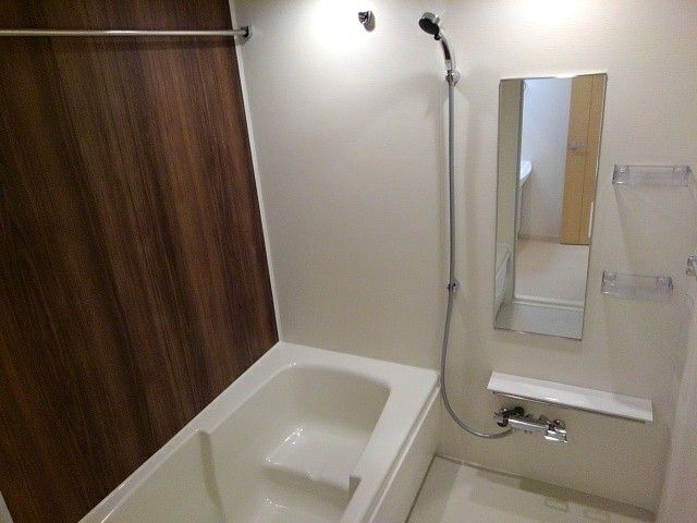 ハウス AIAIの風呂写真