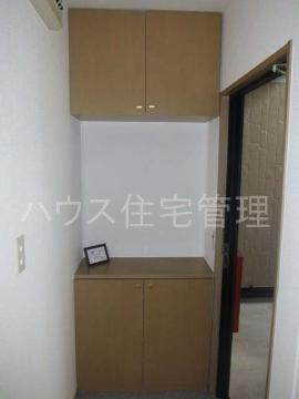 阪急京都線 富田駅 徒歩10分 2階建 築28年の玄関写真