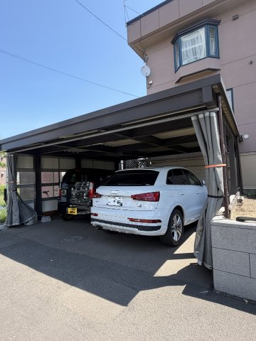 駐車場　カーポート