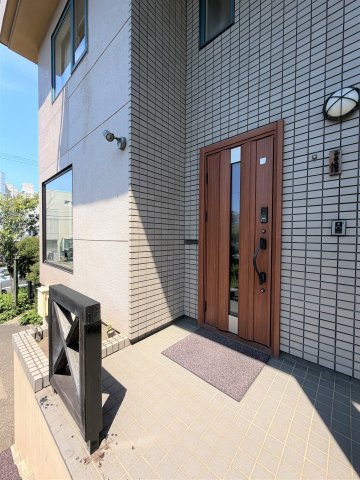 エントランス　外玄関