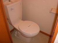 レオパレスクレアトゥールのトイレ写真