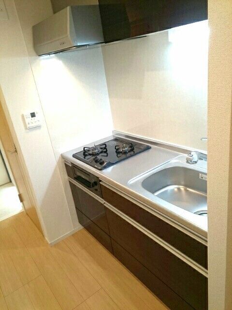 キッチン　（別タイプ参考写真）ブロッサム　コート　北区十条仲原3