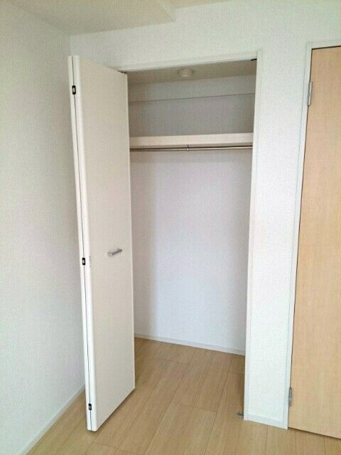 収納　（別タイプ参考写真）ブロッサム　コート　北区十条仲原3
