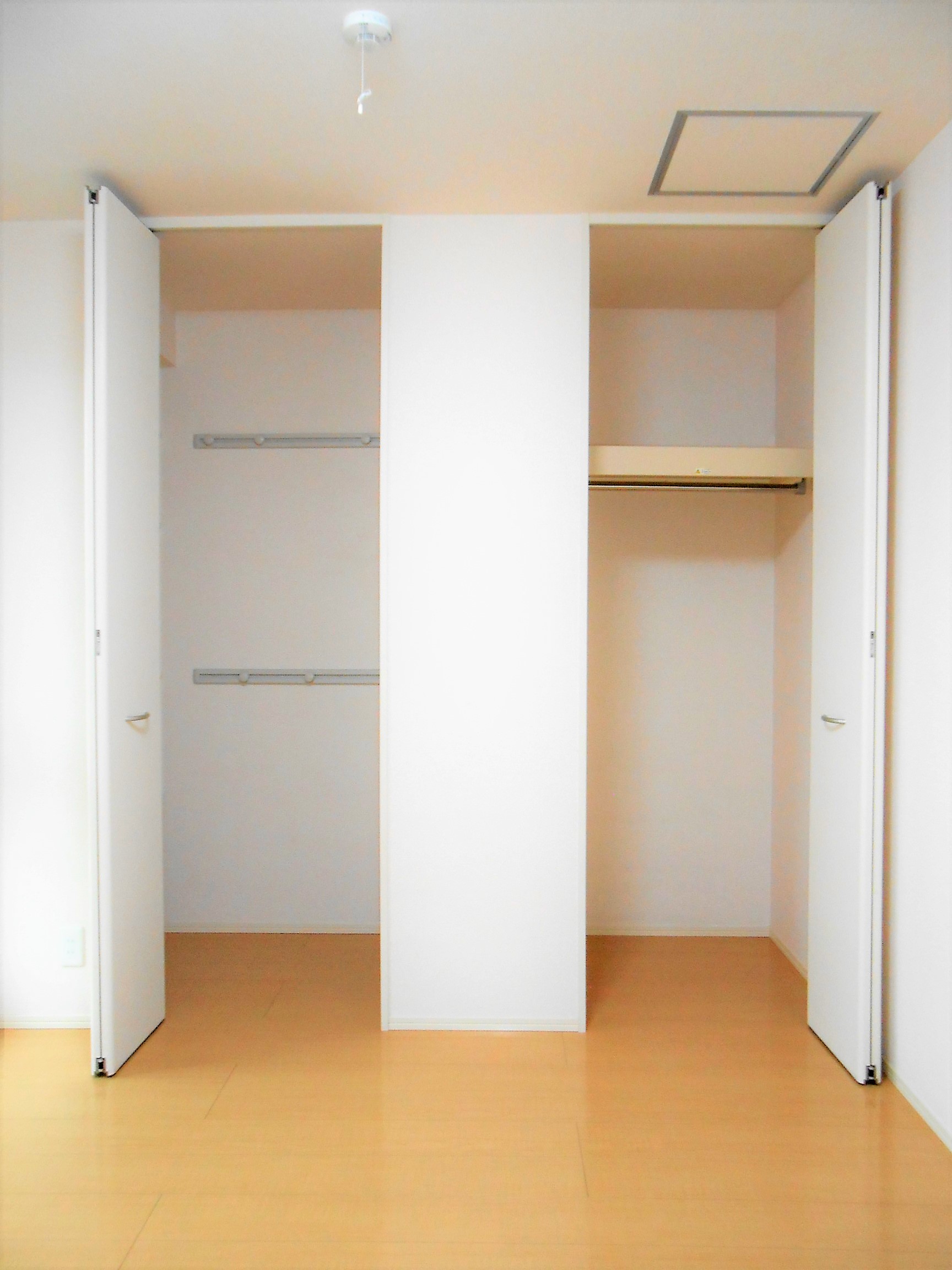 収納　大きなクローゼットで荷物が多い方でも安心です！