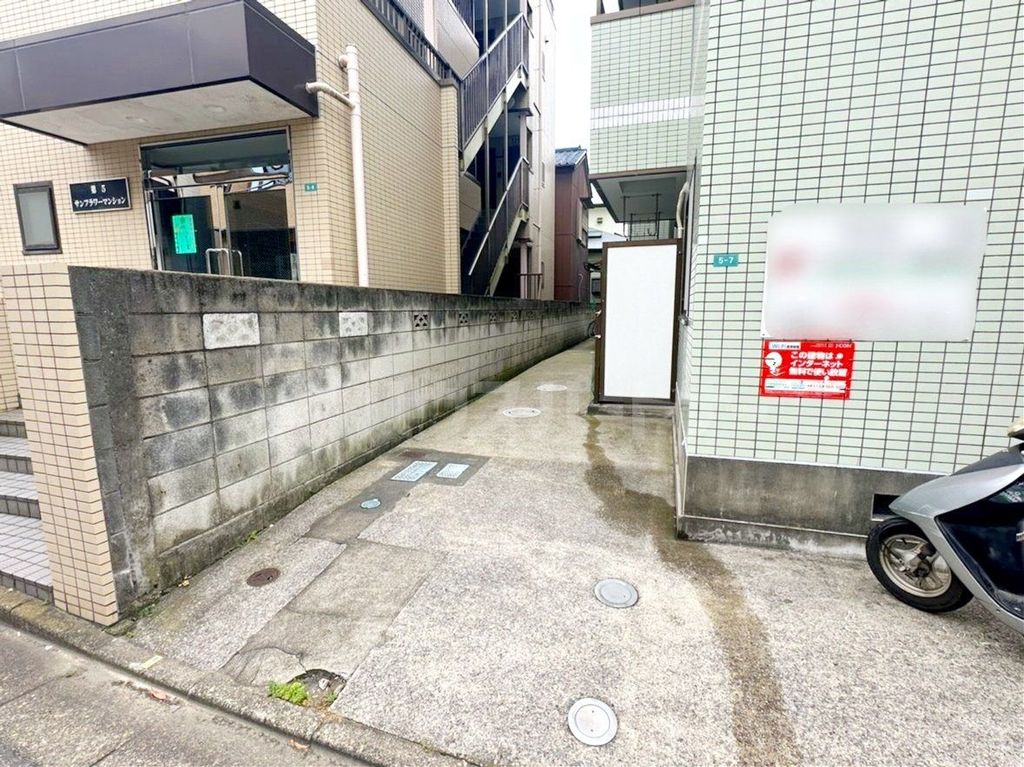 エントランス