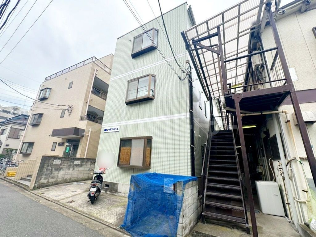 建物外観