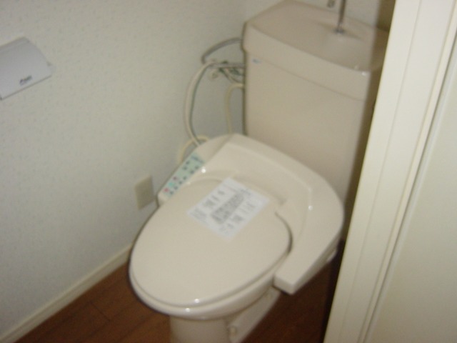 トイレ　図面と現状に相違がある場合には現状を優先