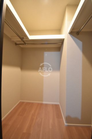 収納　S-FORT大阪同心　ウォークインクローゼット