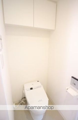 プラウドフラット新宿御苑のトイレ写真