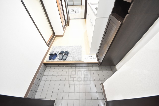 シャトレ豊津1の玄関写真