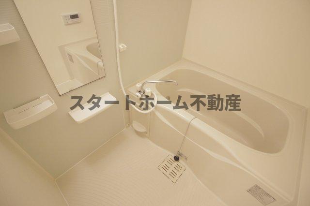 バス・シャワールーム　きれいなお風呂です