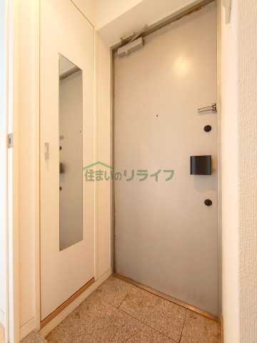 玄関　リライフ下北沢店